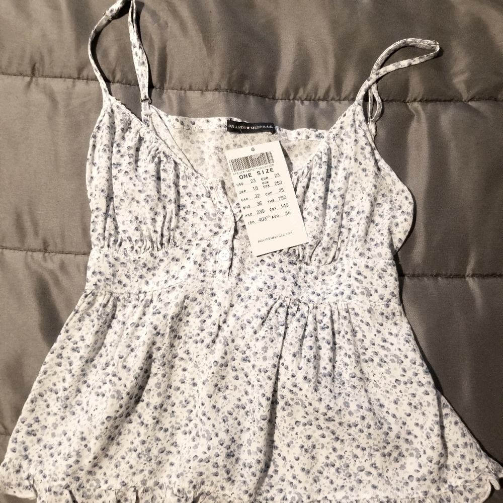 Brandy Melville top